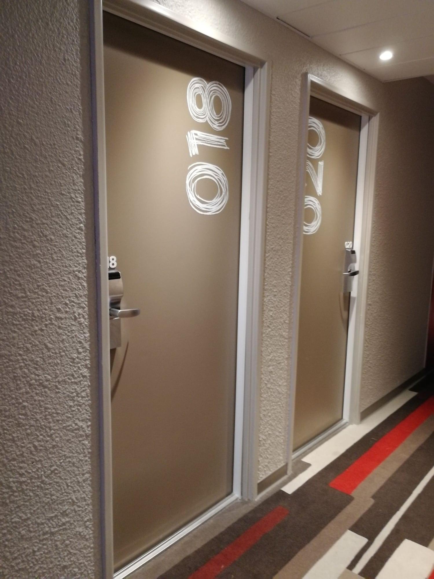 מלון ואלבון Ibis Antibes Sophia-Antipolis מראה חיצוני תמונה