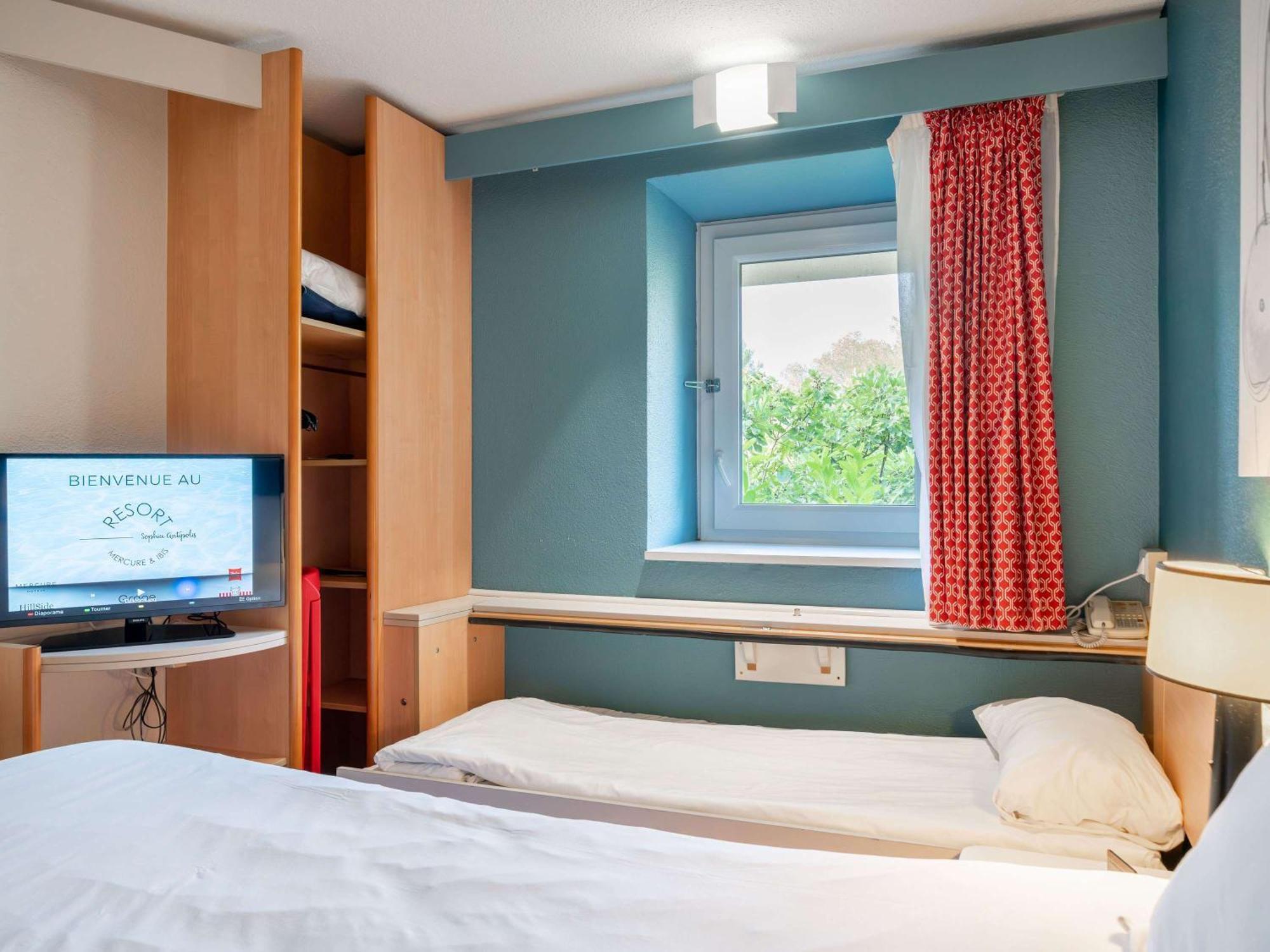 מלון ואלבון Ibis Antibes Sophia-Antipolis מראה חיצוני תמונה