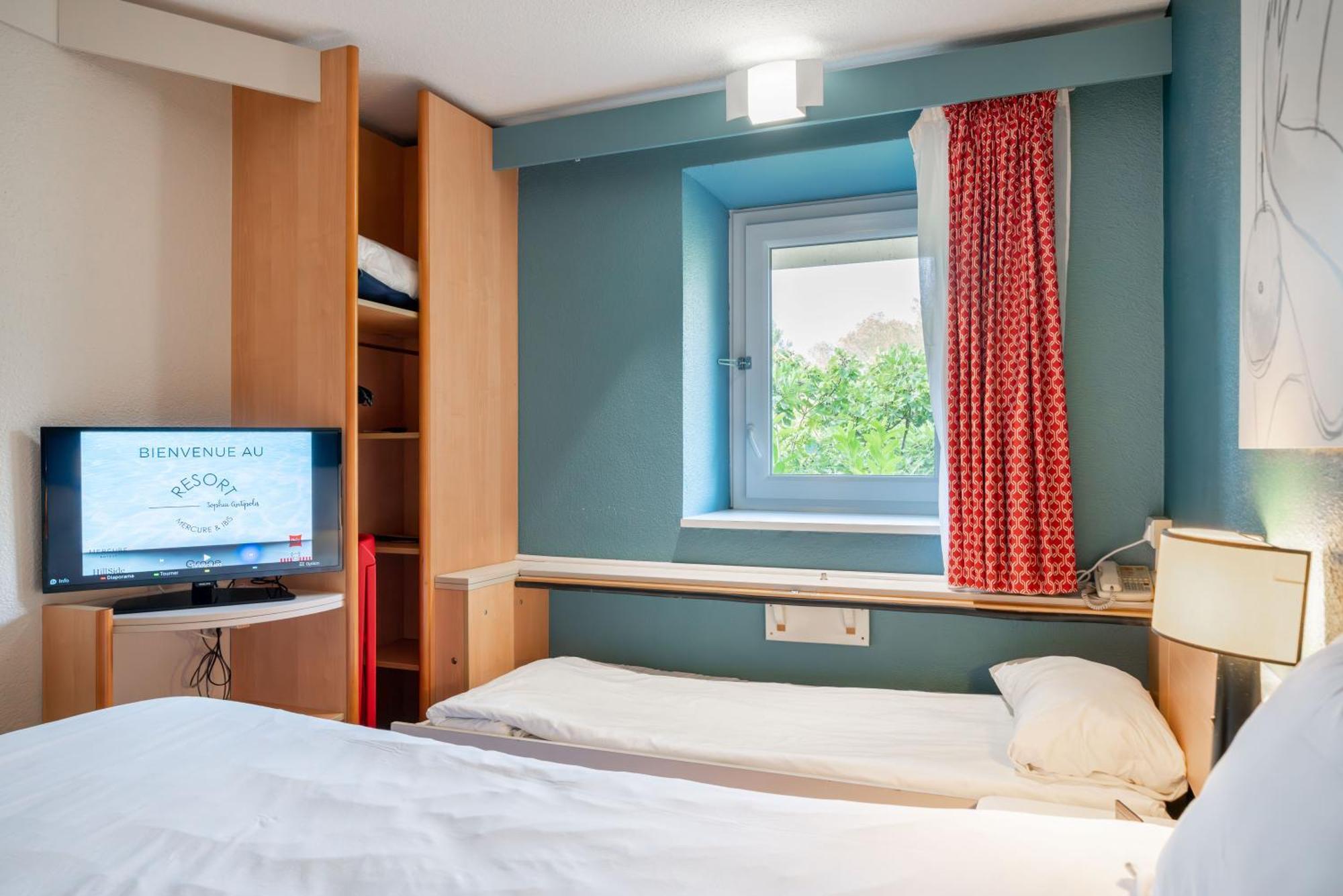 מלון ואלבון Ibis Antibes Sophia-Antipolis מראה חיצוני תמונה